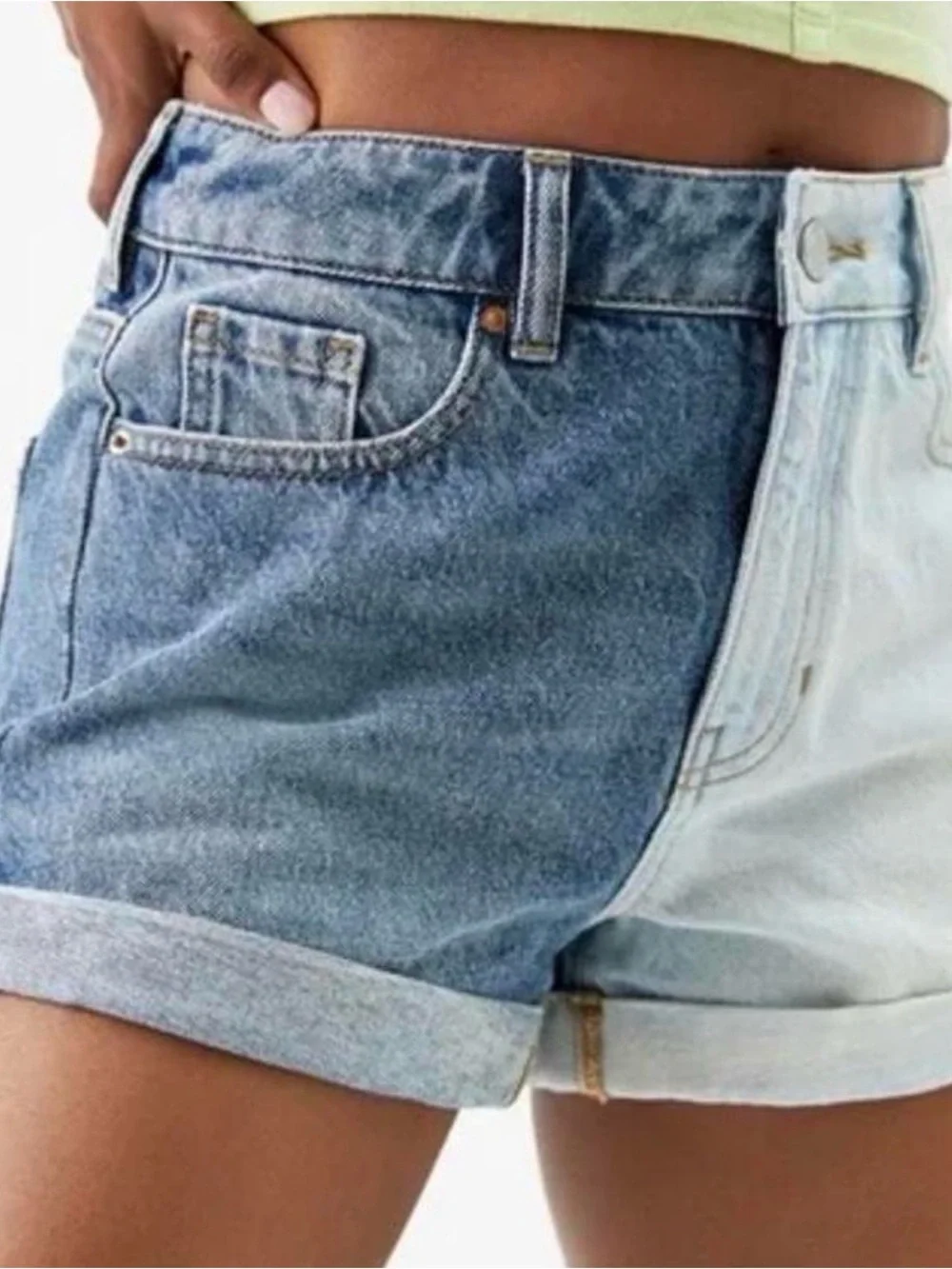High waisted two tone mom denim shorts